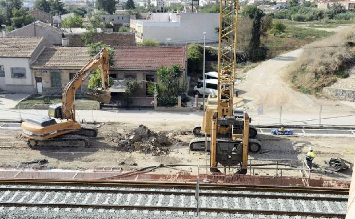 Obras del AVE en la entrada de Murcia. 