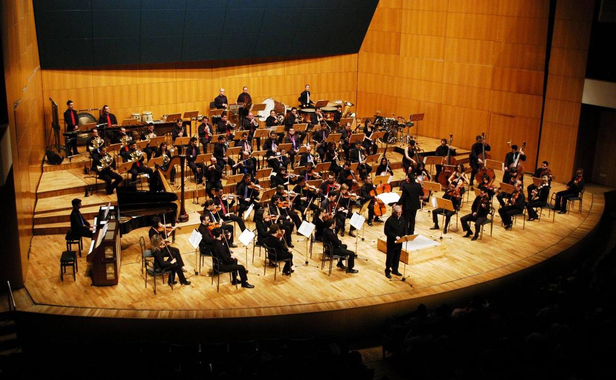 Imagen de archivo de la Orquesta Sinfónica de la Región de Murcia durante una actuación en el Auditorio Víctor Villegas.