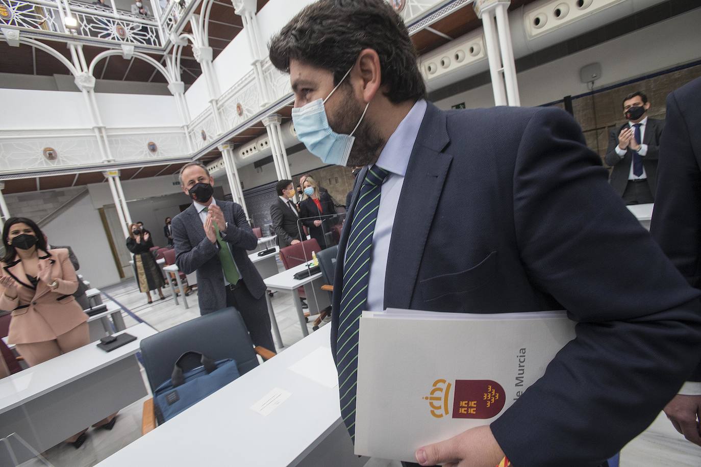 Fotos: Debate de la moción de censura en la Asamblea regional