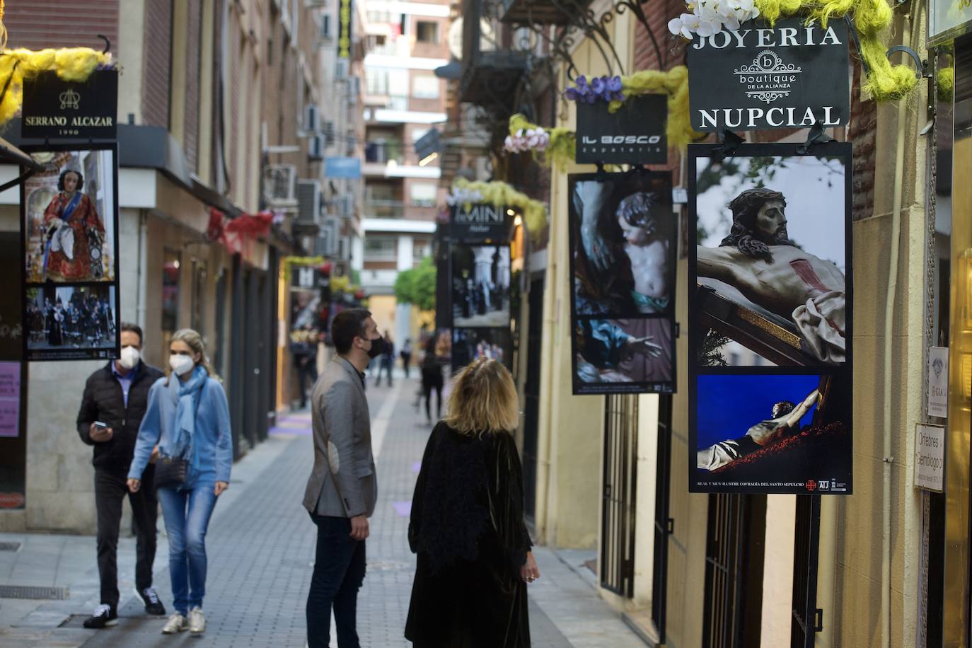 Fotos: Las cofradías visten las calles de Murcia