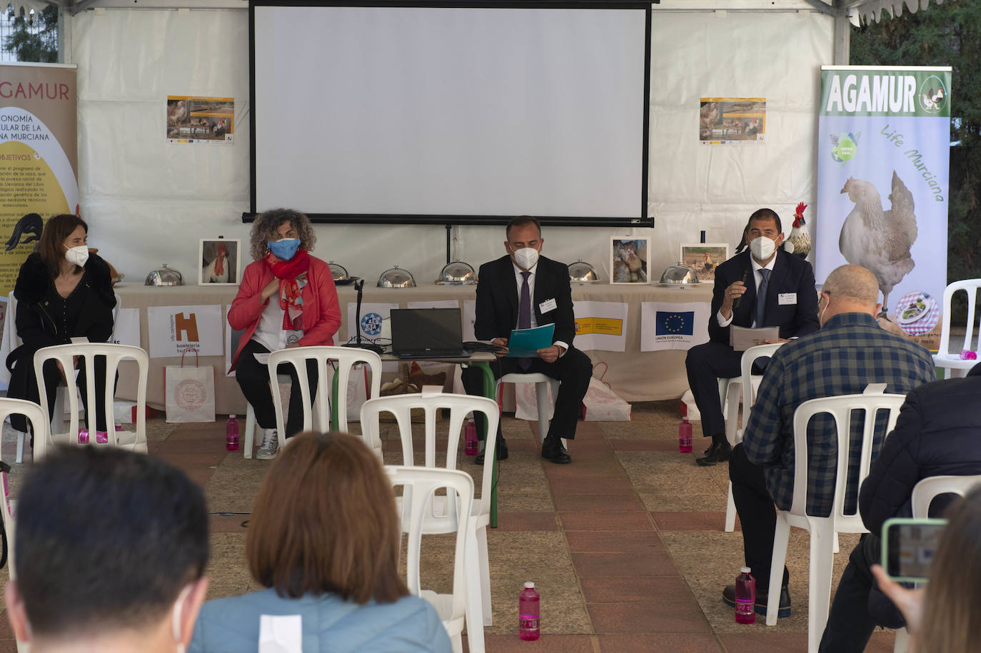 Fotos: Un guiso de gallina triunfa en la UPCT