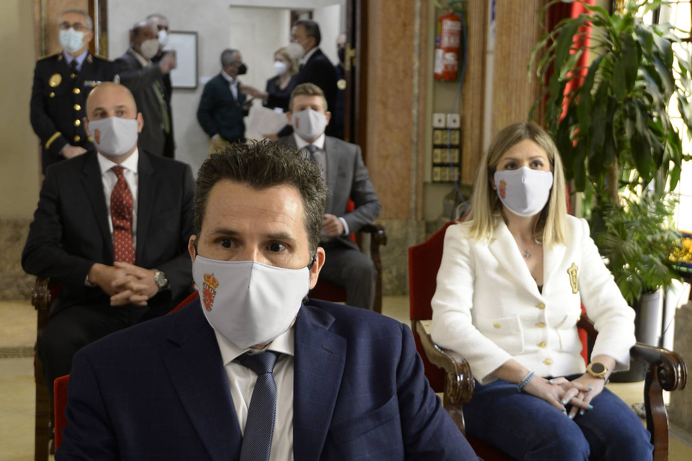 Fotos: Sale adelante la moción de censura en el Ayuntamiento de Murcia: José Antonio Serrano, nuevo alcalde