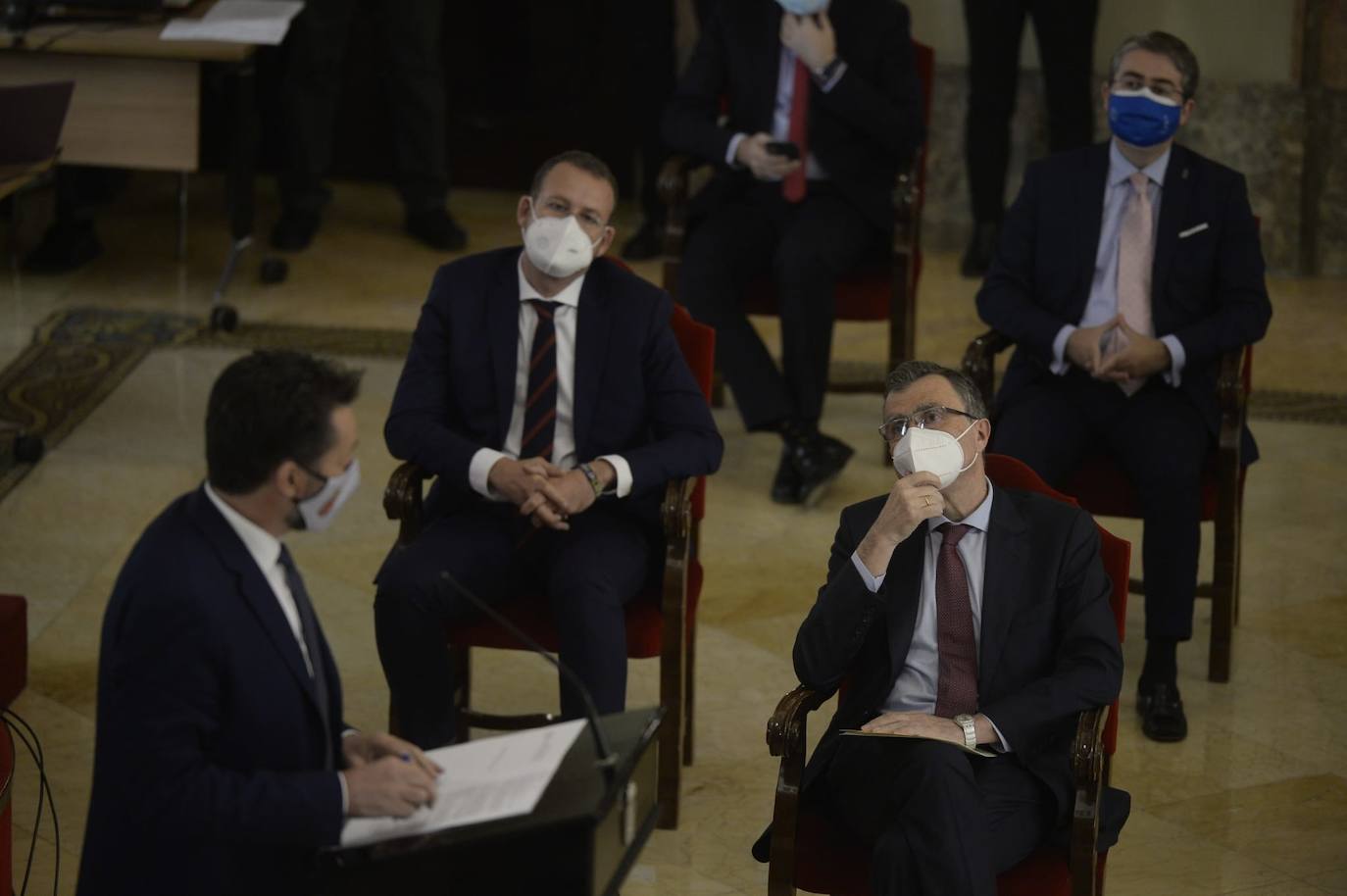 Fotos: Sale adelante la moción de censura en el Ayuntamiento de Murcia: José Antonio Serrano, nuevo alcalde