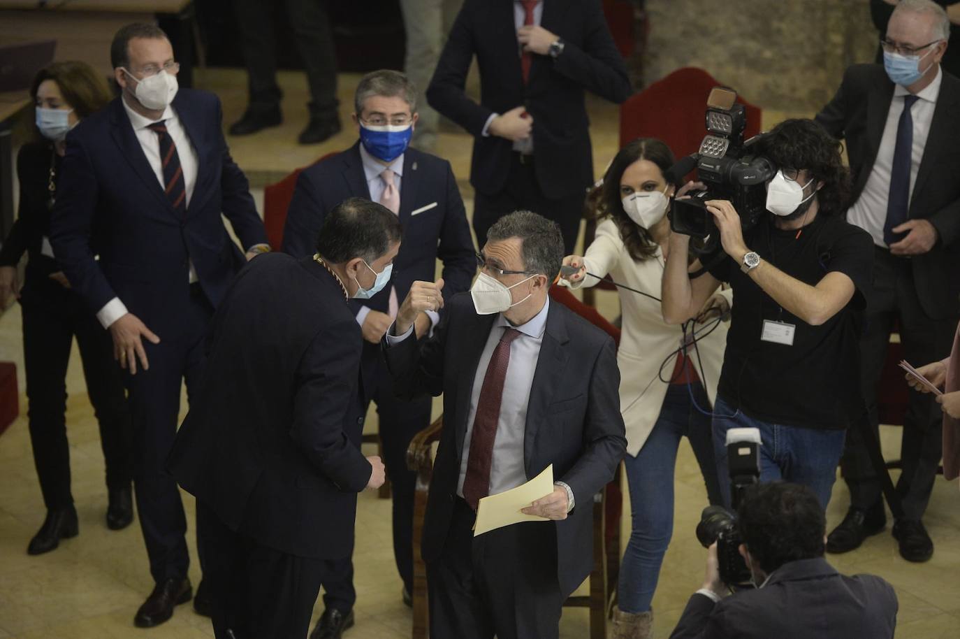 Fotos: Sale adelante la moción de censura en el Ayuntamiento de Murcia: José Antonio Serrano, nuevo alcalde
