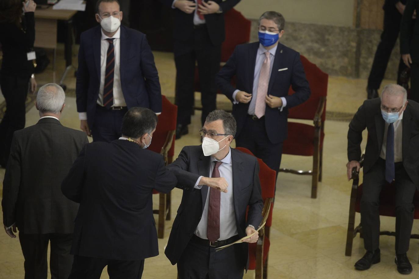 Fotos: Sale adelante la moción de censura en el Ayuntamiento de Murcia: José Antonio Serrano, nuevo alcalde