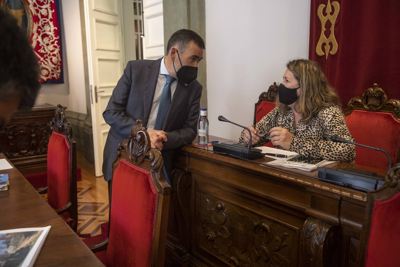 Fotos: Pleno del Ayuntamiento de Cartagena