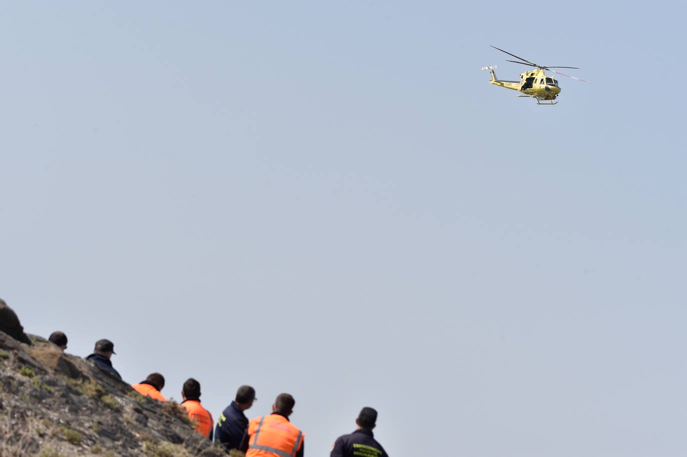 Fotos: Labores de búsqueda de nueve inmigrantes desaparecidos al hundirse una patera en Mazarrón