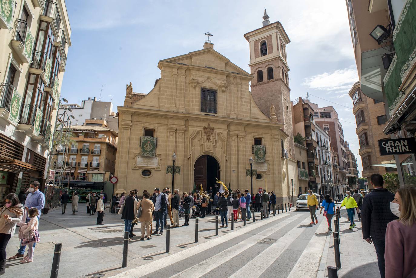 Fotos: Exposición de los pasos de la cofradía de San Pedro