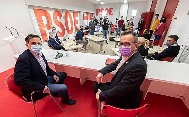 José Antonio Serrano y Diego Conesa.