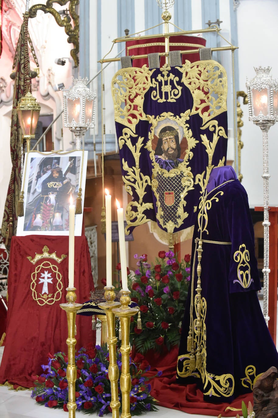 Fotos: Los murcianos visitan al Cristo del Rescate