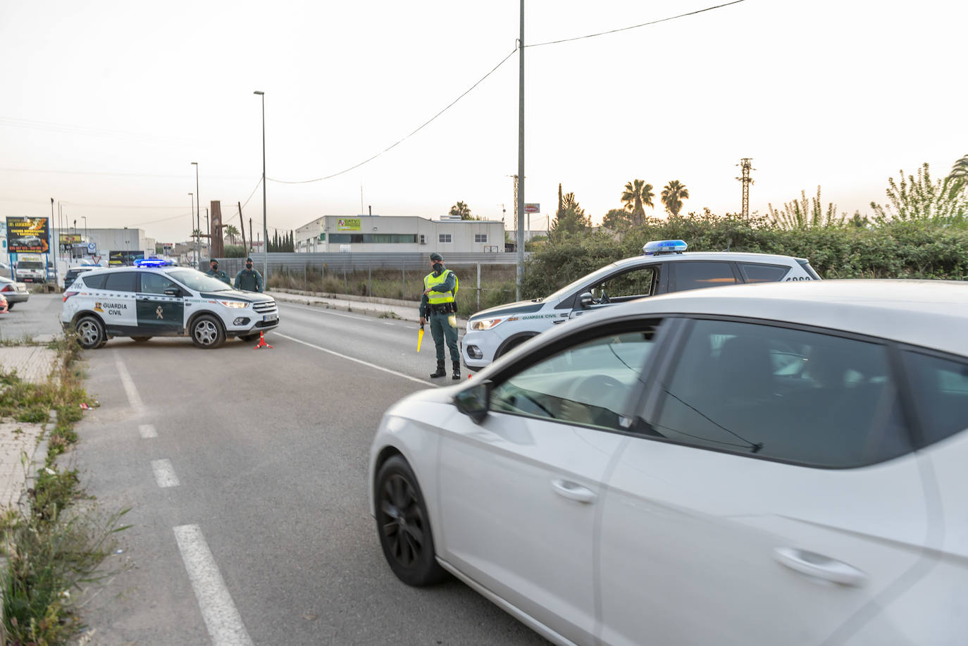 Fotos: La movilidad en la Región sigue bajo estricta vigilancia policial