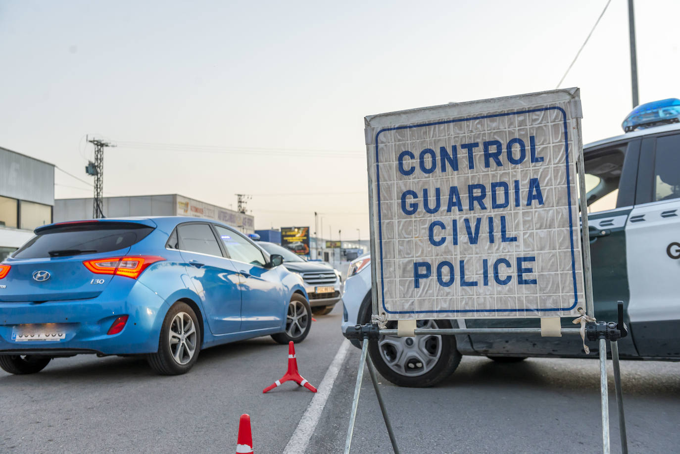 Fotos: La movilidad en la Región sigue bajo estricta vigilancia policial