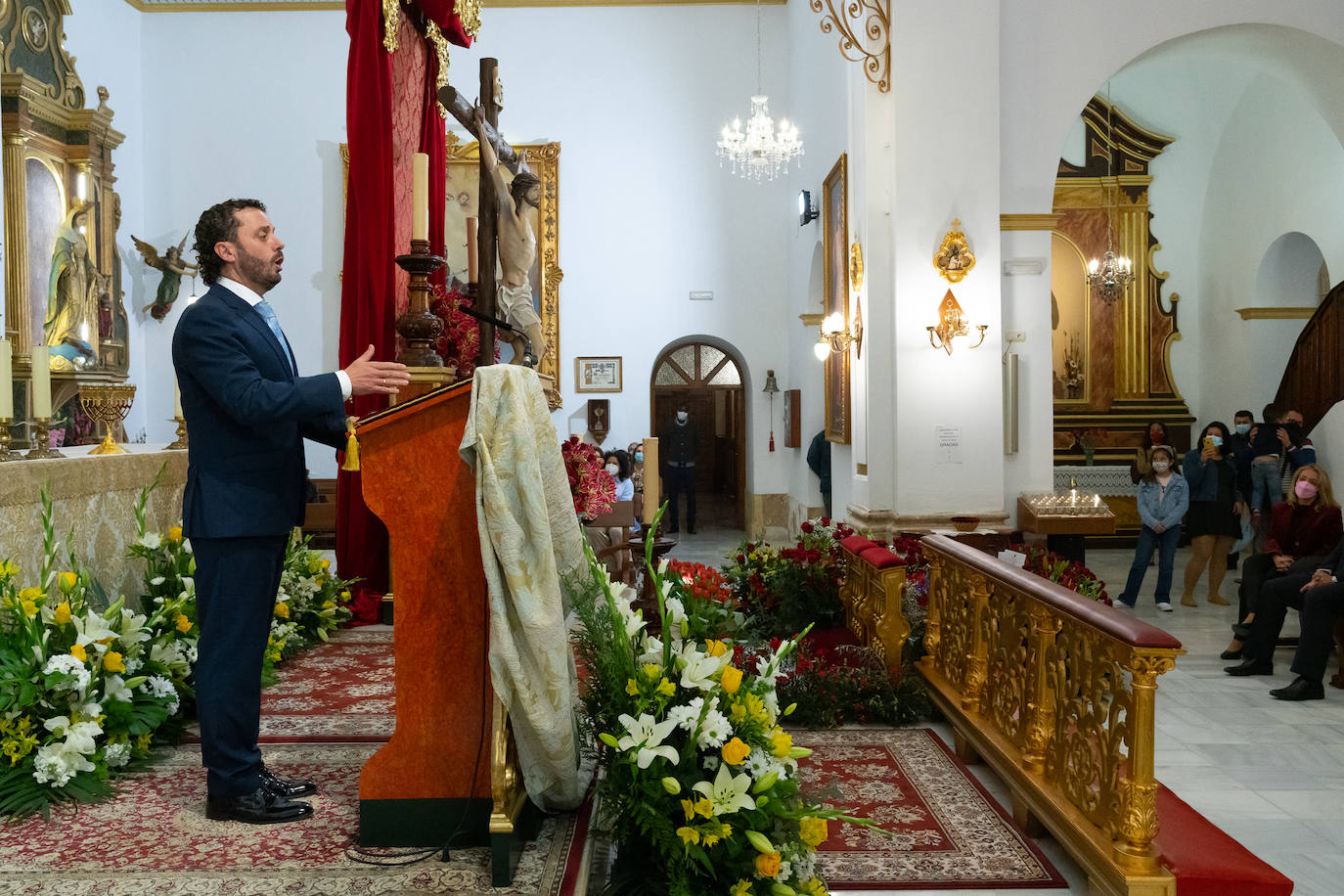Fotos: Emoción encarnada ante el Cristo de la Sangre en Lorca