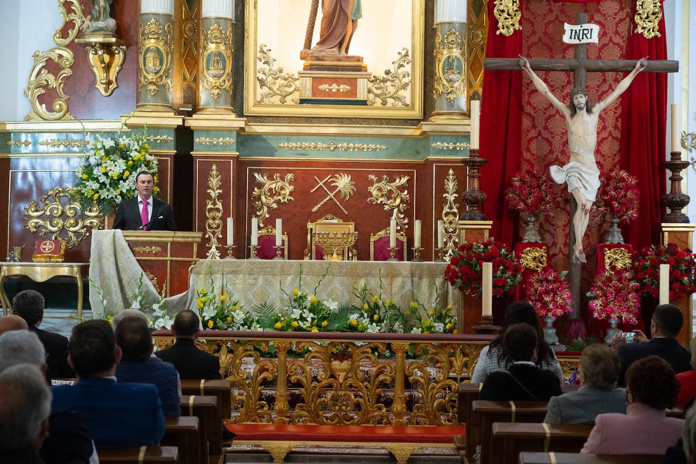 Fotos: Emoción encarnada ante el Cristo de la Sangre en Lorca