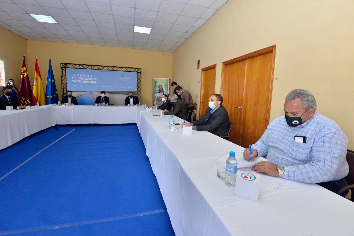 Fotos: El Gobierno regional se reúne para tratar las nuevas reglas de explotación del Trasvase Tajo-Segura