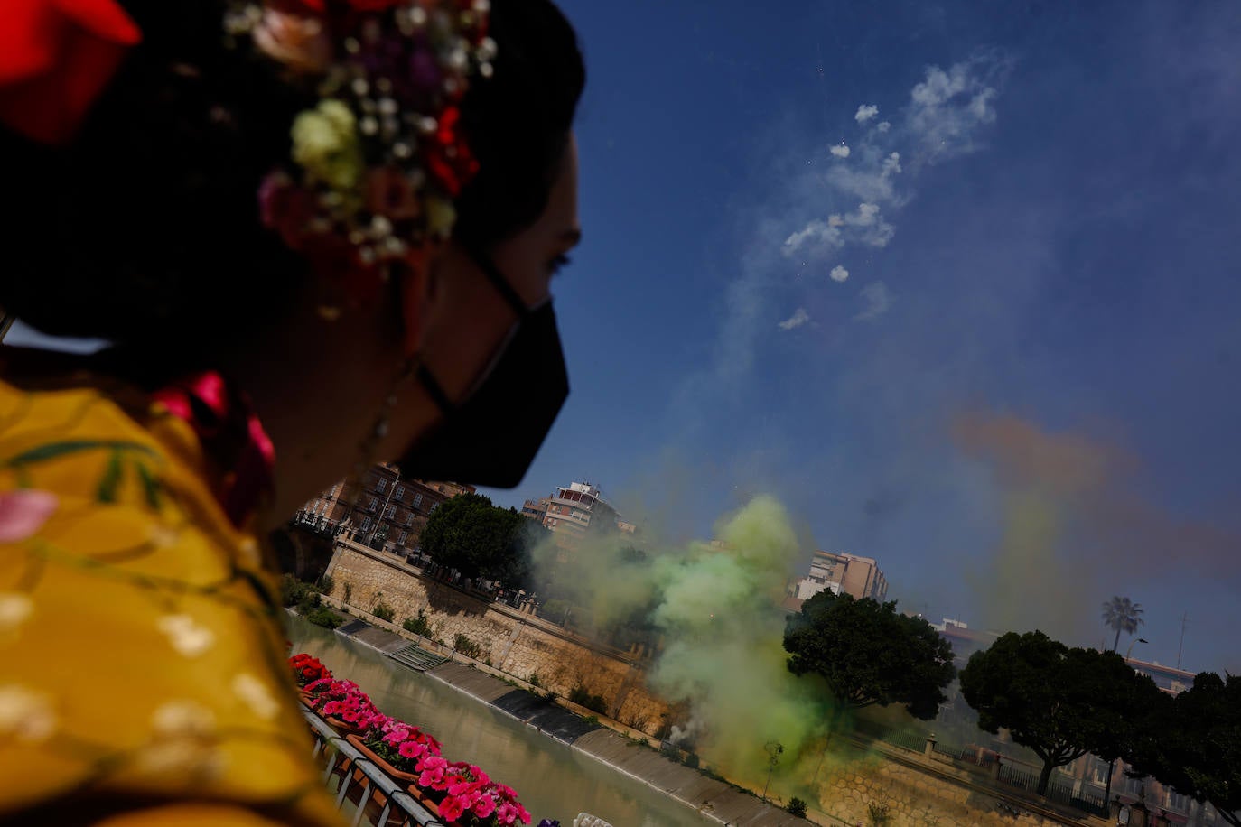 Fotos: La &#039;tronaera&#039; huertana cubre de color el cielo de Murcia