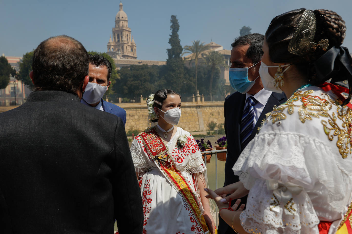 Fotos: La &#039;tronaera&#039; huertana cubre de color el cielo de Murcia