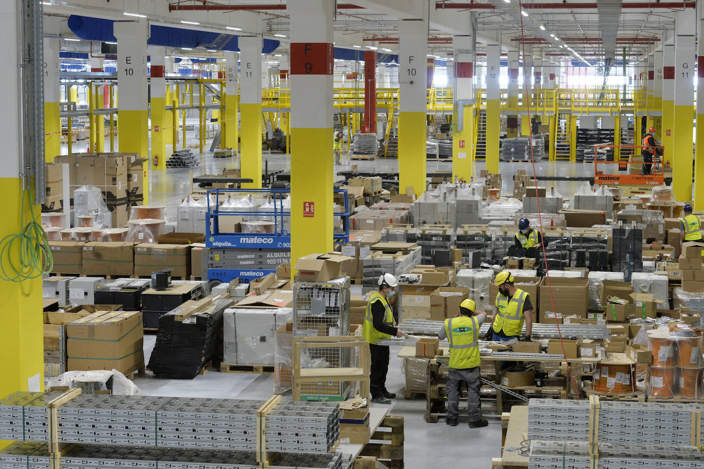 Fotos: Amazon abrirá un nuevo centro logístico en Murcia