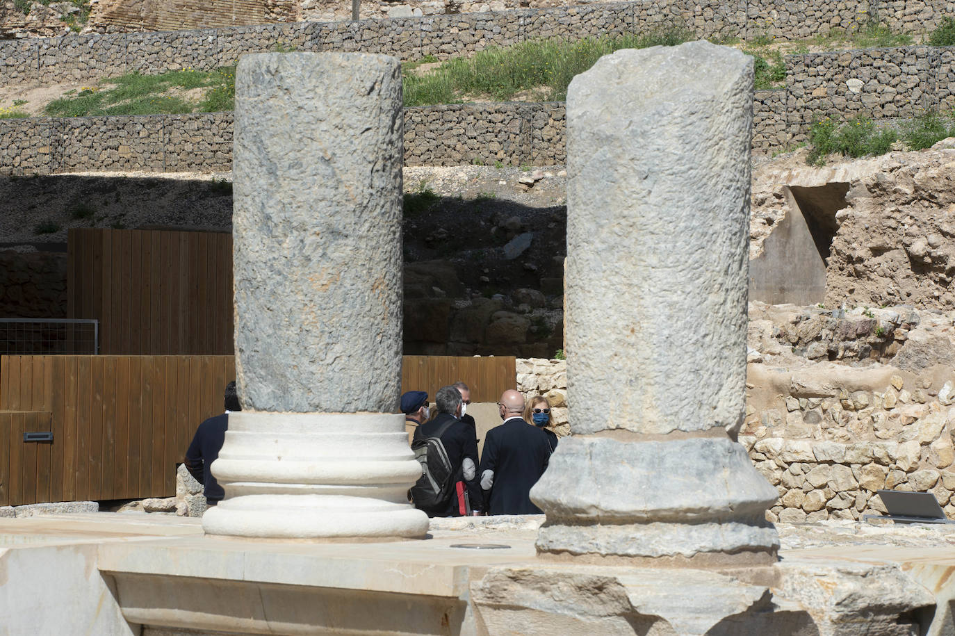 Fotos: Castejón muestra al Ministerio que la zona que prevé edificar está fuera del área arqueológica