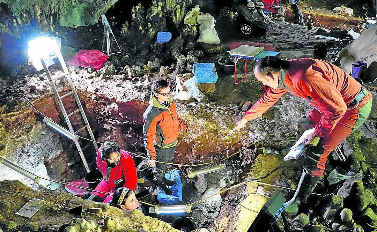 Vista de la excavación en la Galería de las Estatuas. 