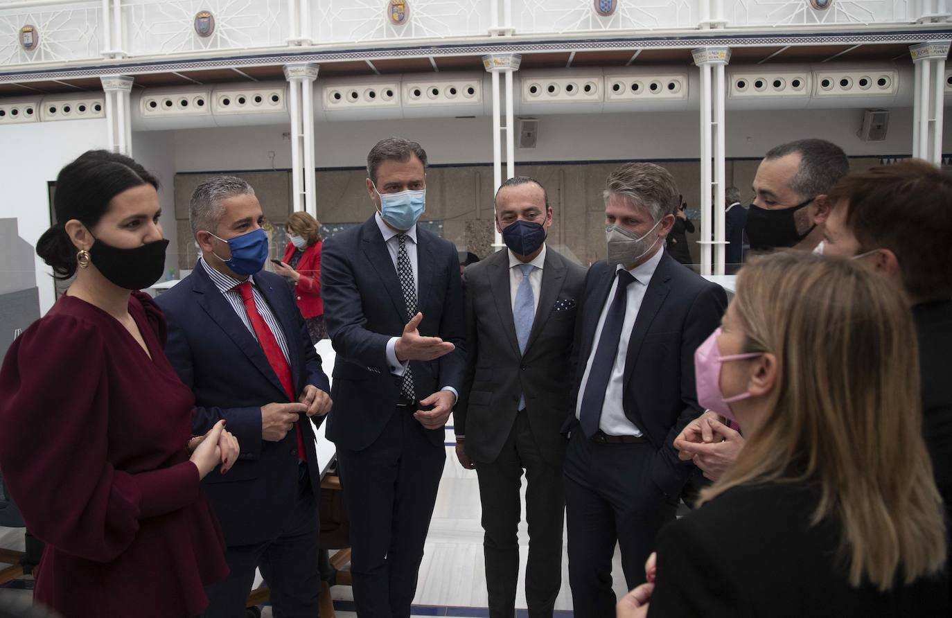 Fotos: Fernando López Miras comparecen en el pleno de la Asamblea Regional