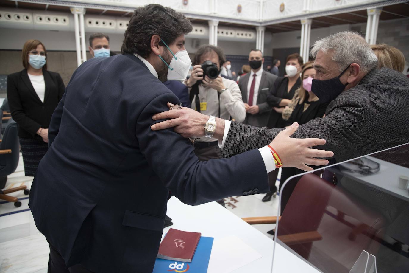 Fotos: Fernando López Miras comparecen en el pleno de la Asamblea Regional