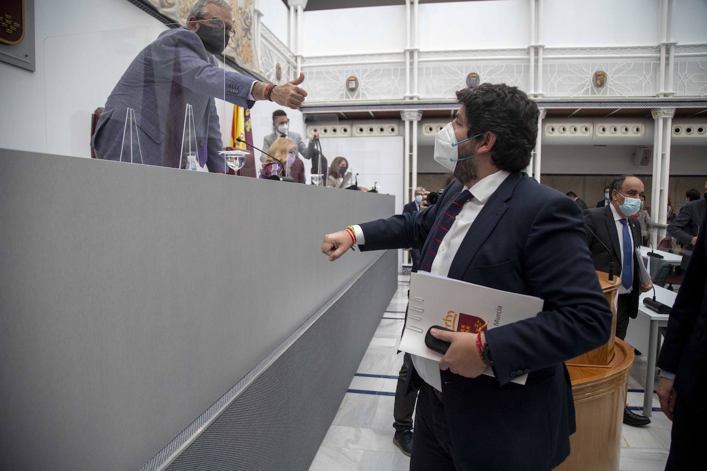 Fotos: Fernando López Miras comparecen en el pleno de la Asamblea Regional