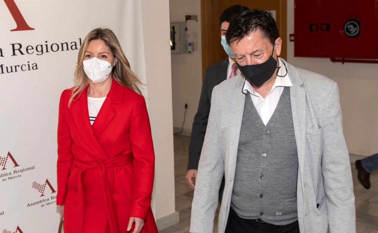 Ana Martínez Vidal y Juan José Molina.