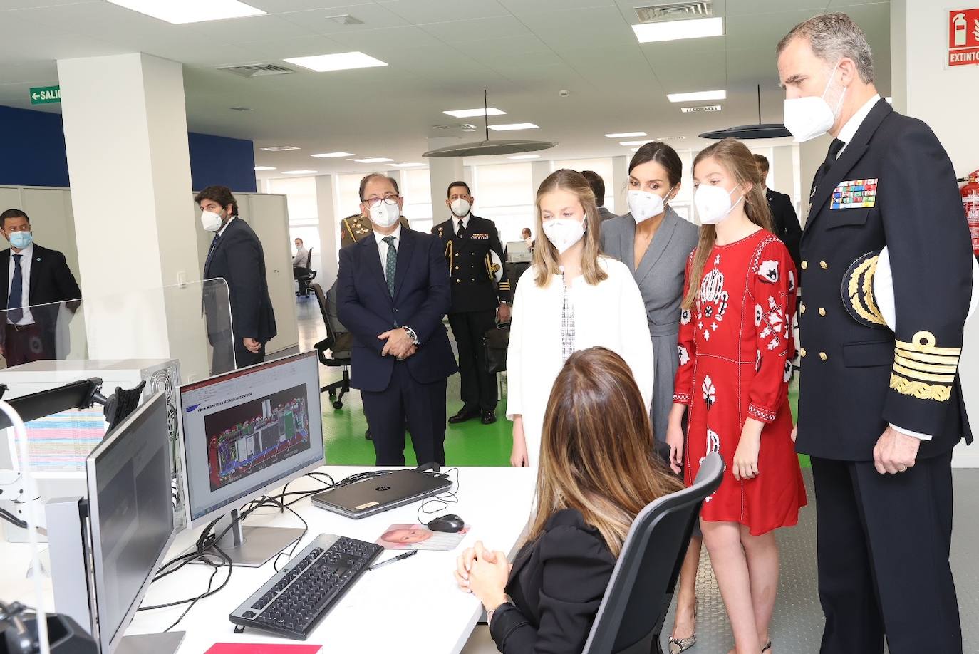 Fotos: La Familia Real visita Cartagena para la presentación del submarino &#039;Isaac Peral (S-81)&#039;