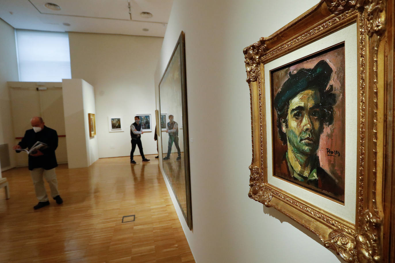 Fotos: El Museo de Bellas Artes de Murcia acoge la nueva exposición de Pedro Flores