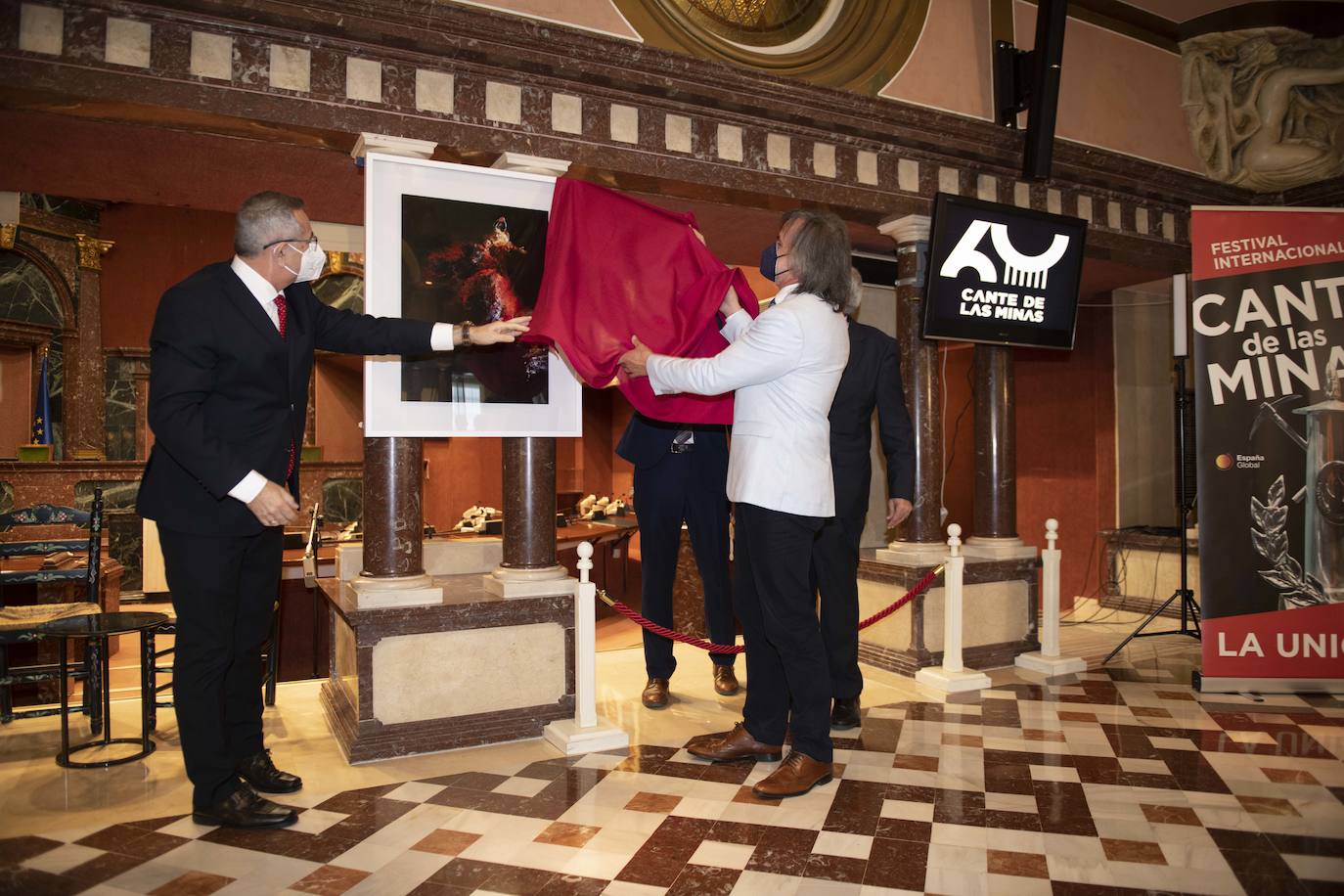 Fotos: Presentación del cartel de la próxima edición del Festival Cante de las Minas