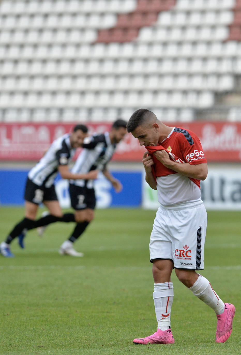 Fotos: El empate del Real Murcia ante el Linense, en imágenes