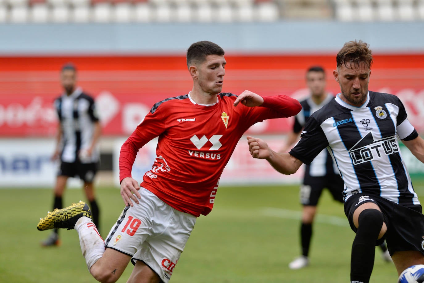 Fotos: El empate del Real Murcia ante el Linense, en imágenes