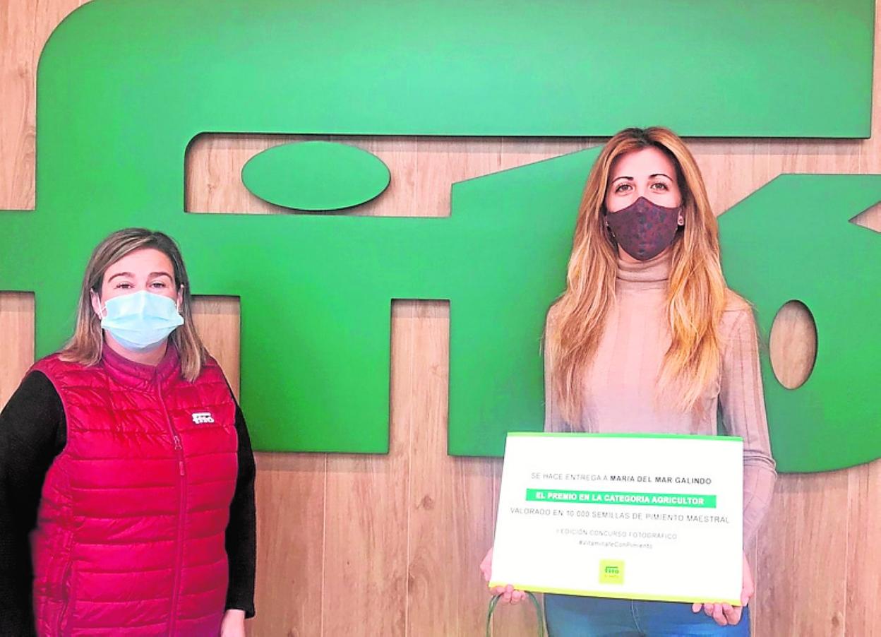 Entrega del premio en la primera edición. 