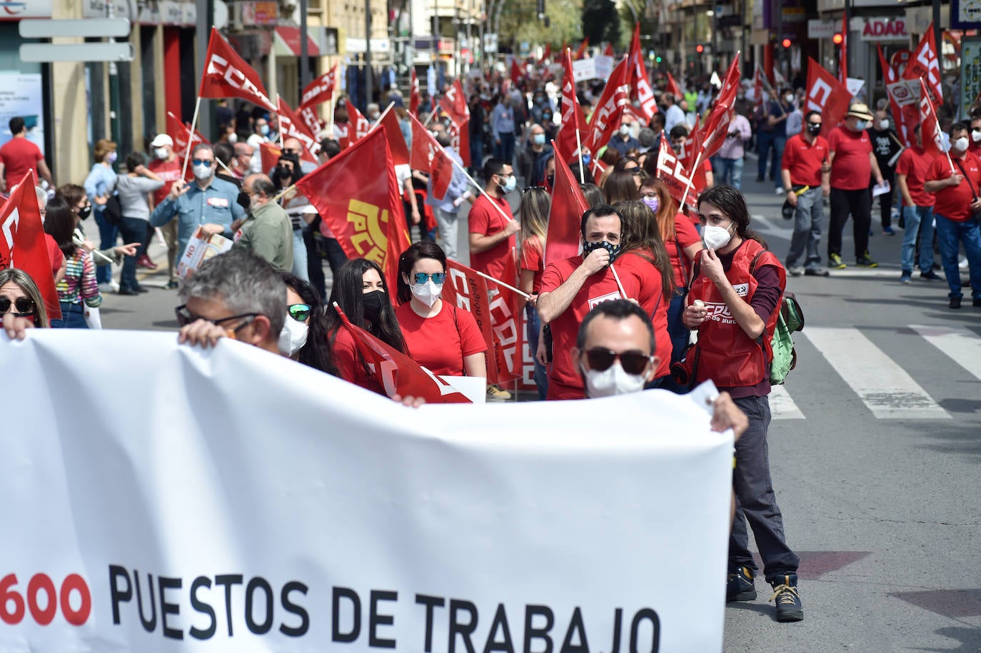 Fotos: Manifestación del Primero de Mayo en Murcia