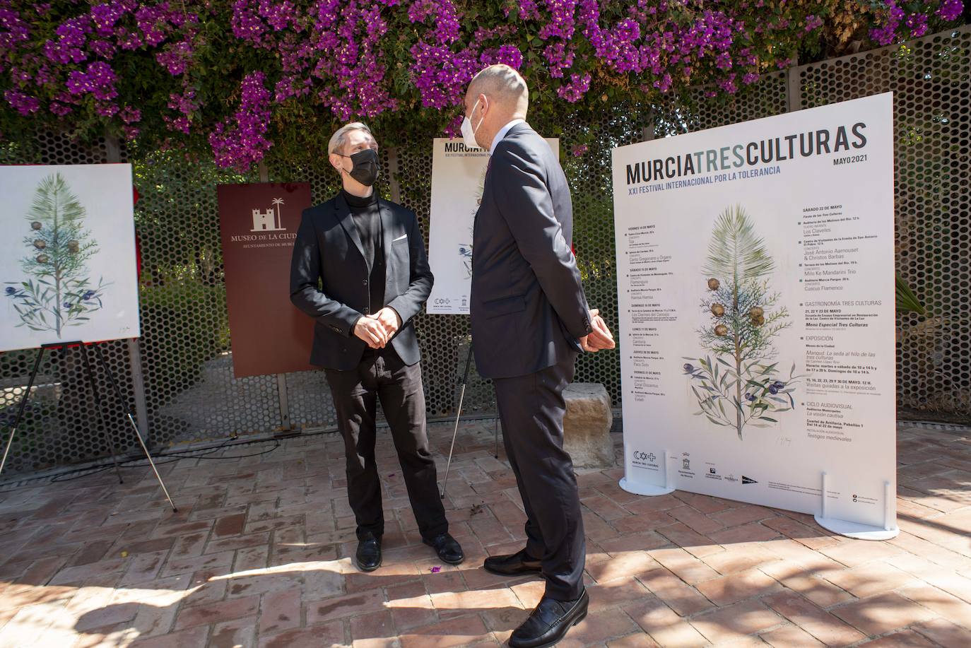 Fotos: Presentación del Murcia Tres Culturas en el Patio Museo de la Ciudad