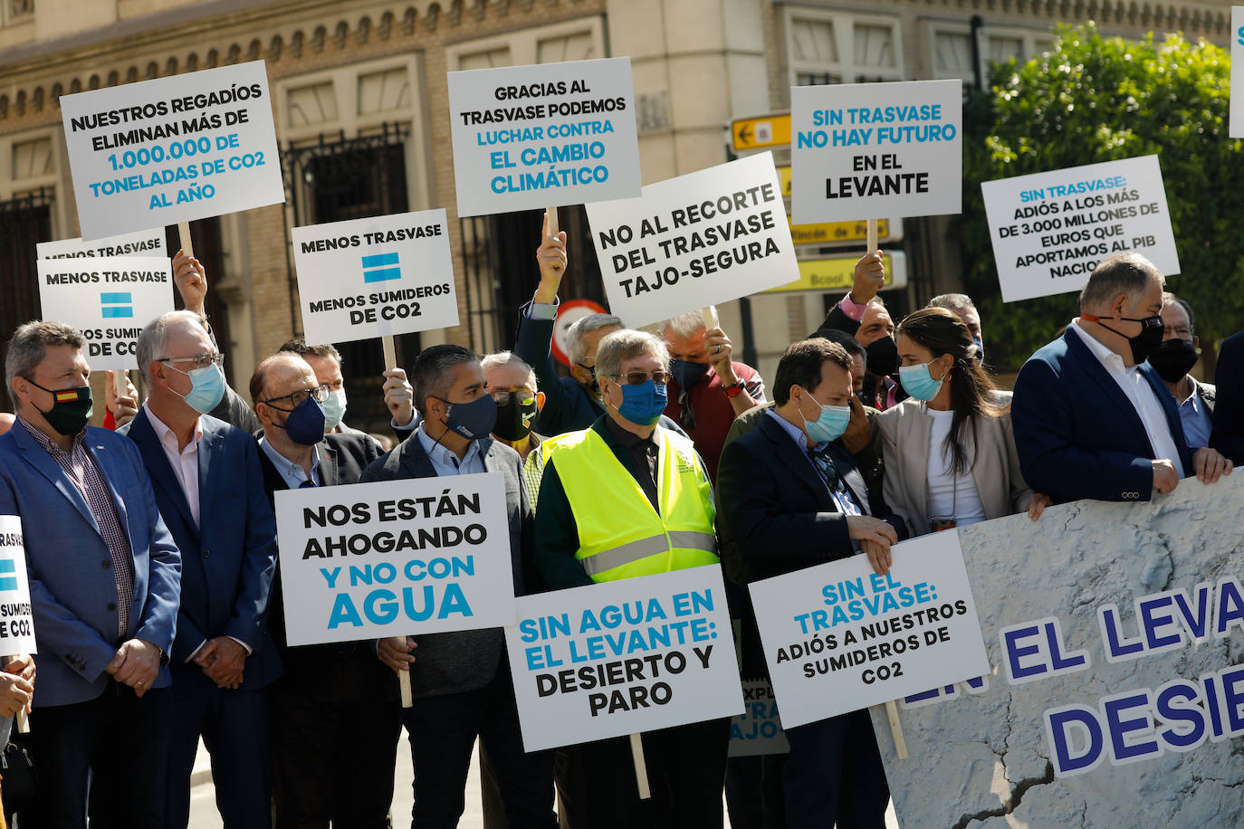 Fotos: Protesta del Sindicato Central de Regantes del Acueducto Tajo-Segura