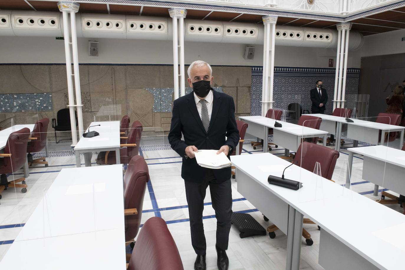 Fotos: Pleno en la Asamblea Regional