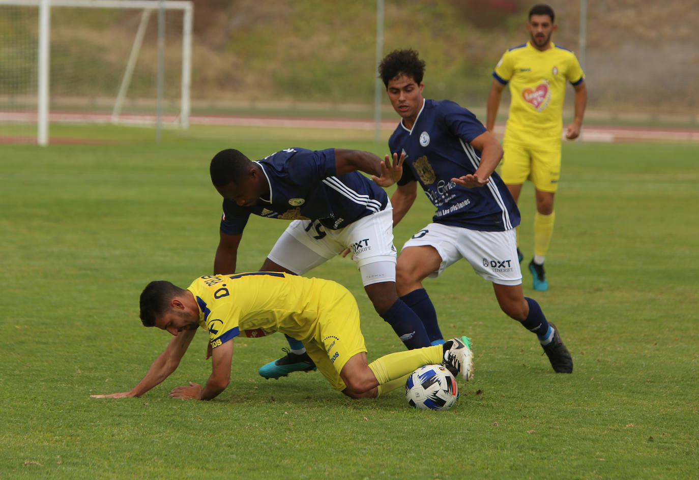 Fotos: Las mejores imágenes del Marino-Lorca Deportiva