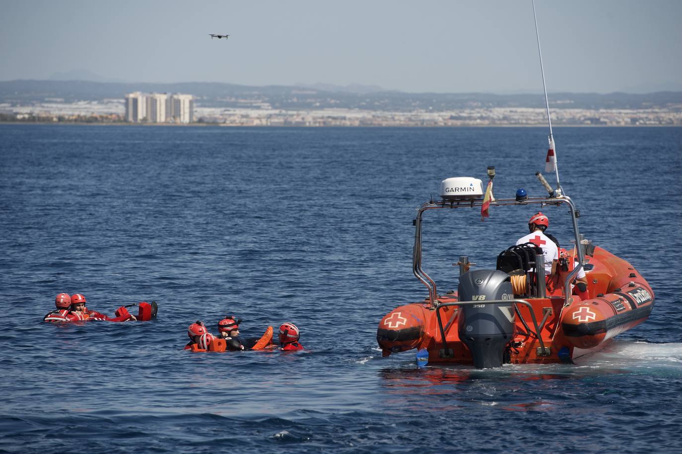 Fotos: Rescate por mar y aire en Isla Grosa