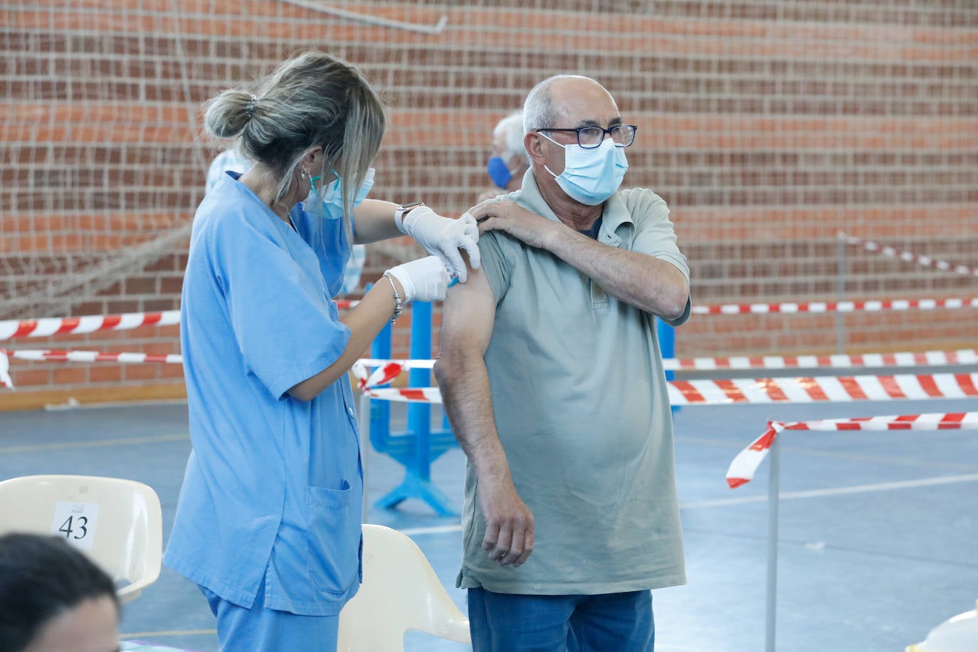 Fotos: Vacunación en Puerto Lumbreras
