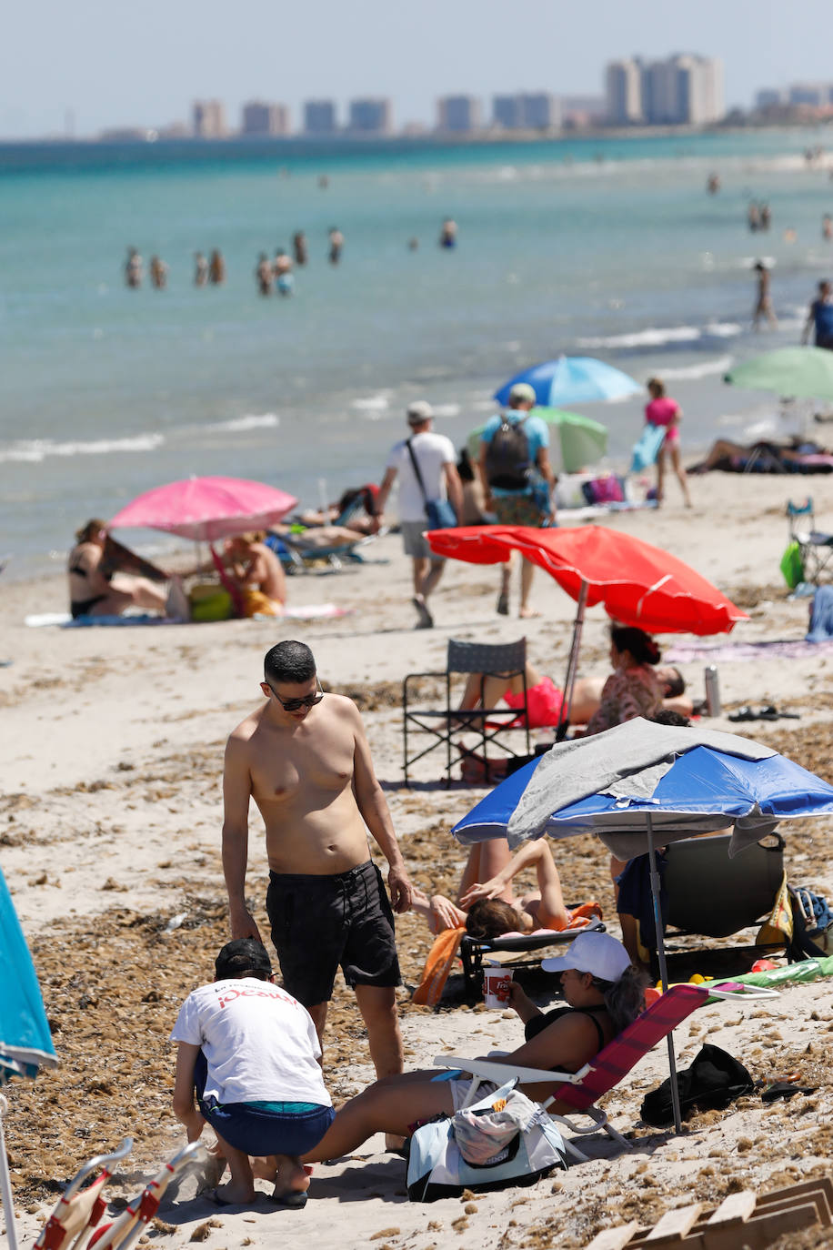 Fotos: Las playas de la Región se llenan el primer fin de semana sin estado de alarma