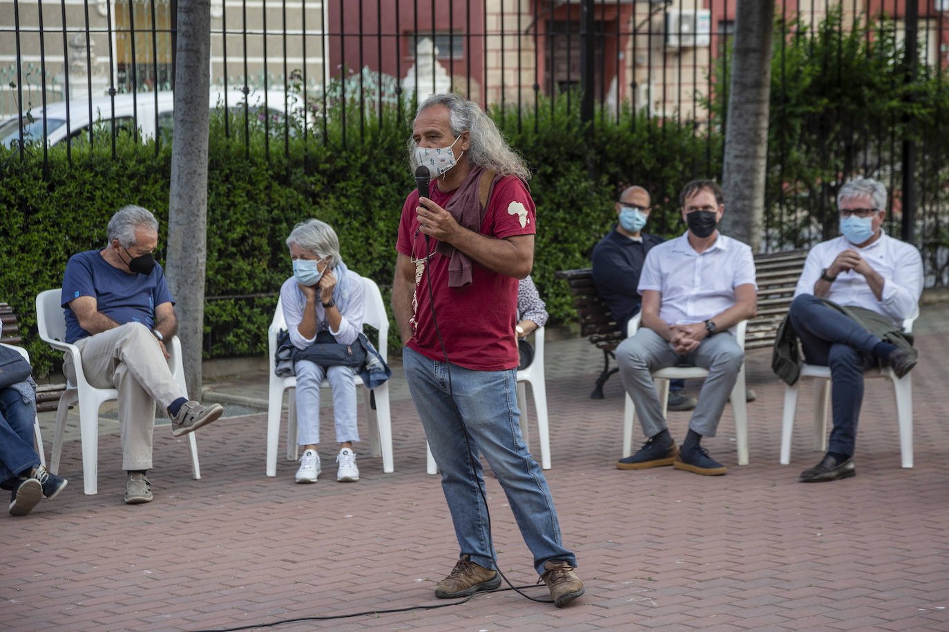 Fotos: Vecinos de la zona oeste de Cartagena se oponen a la instalación de una planta fotovoltaica