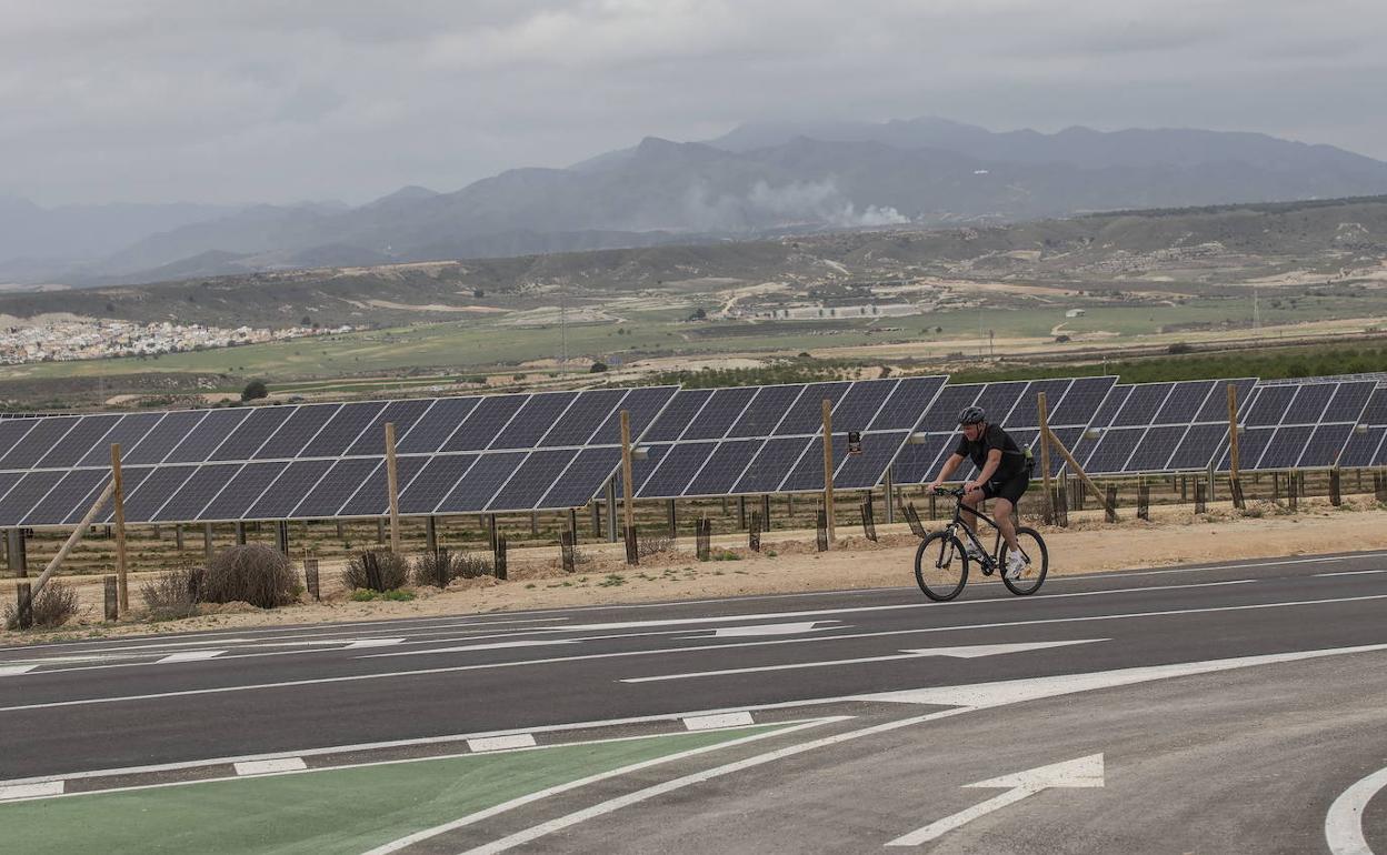 Planta fotovoltaica de la empresa X-Elio en La Pinilla (Fuente Álamo).