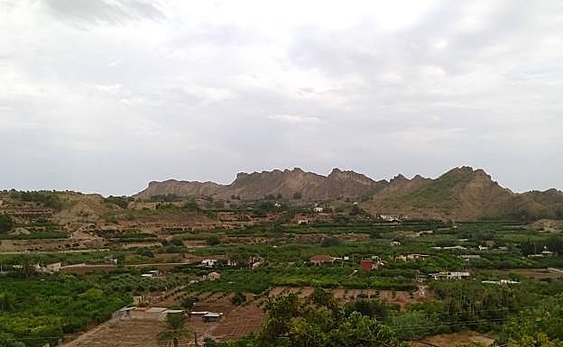 La Verdelena uleana, vista desde Villanueva del Rio Segura. 