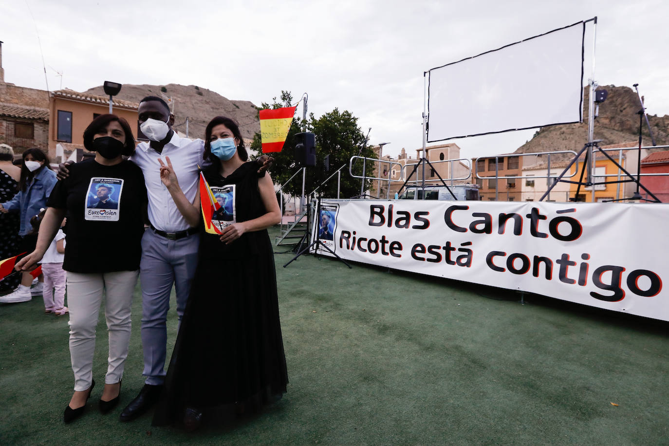 Fotos: Ricote se vuelca con Blas Cantó