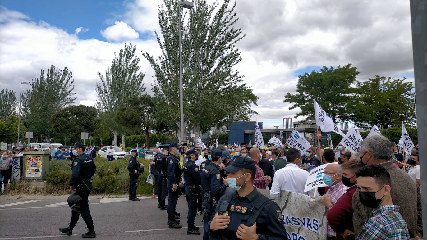 Fotos: Los regantes se manifiestan en Madrid para defender el Trasvase