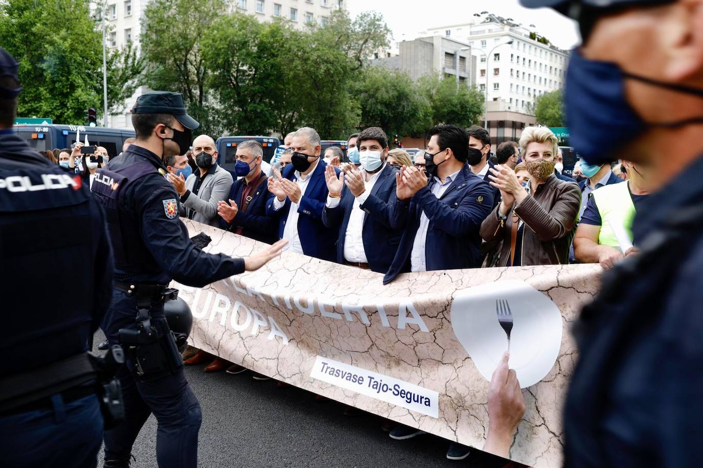 Fotos: Los regantes se manifiestan en Madrid para defender el Trasvase