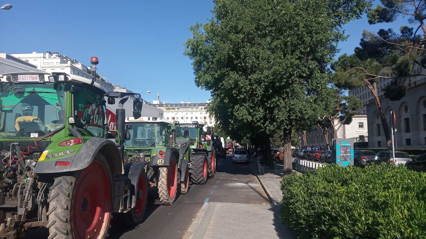 Fotos: Los regantes se manifiestan en Madrid para defender el Trasvase