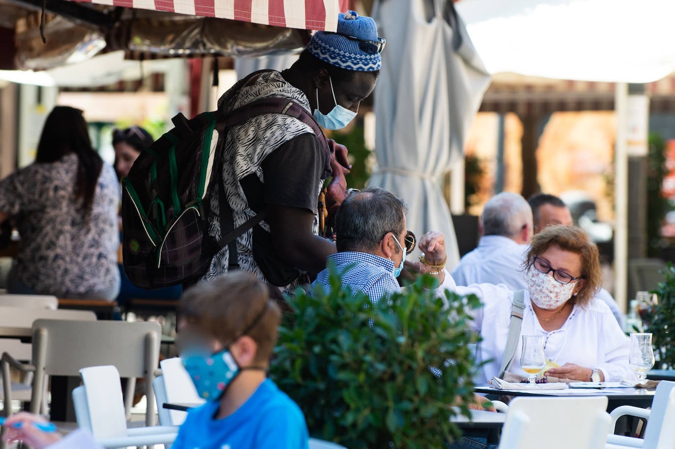 Fotos: Los sintecho proliferan en el centro de Murcia atraídos por el buen tiempo y la oferta laboral agrícola